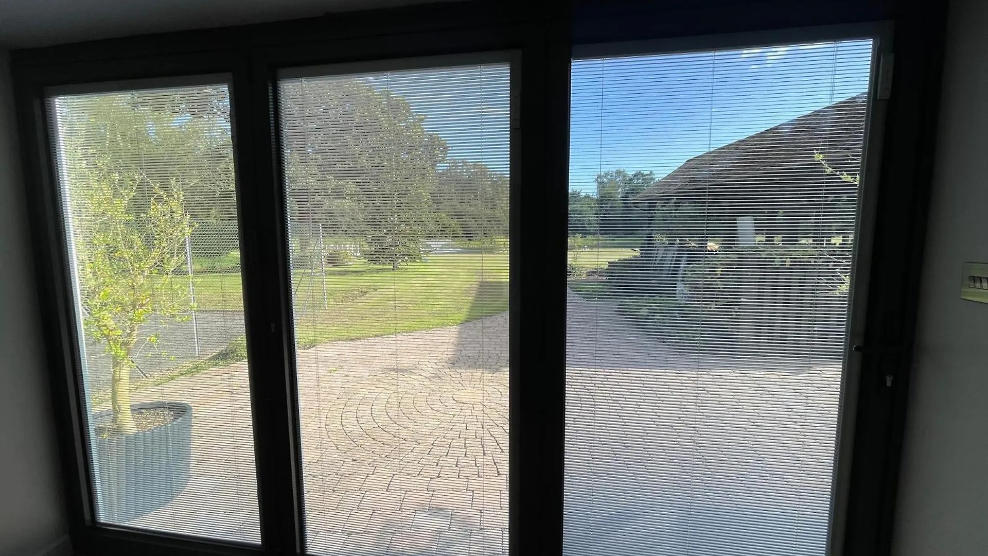 Lake View Wimborne Minster Apartment